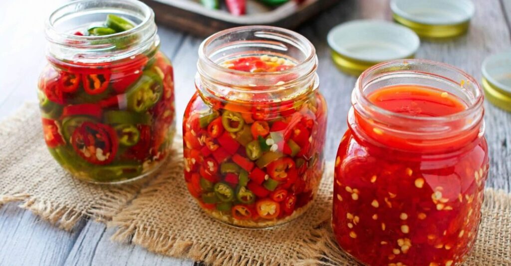 ngâm ớt với mắm hoặc giấm