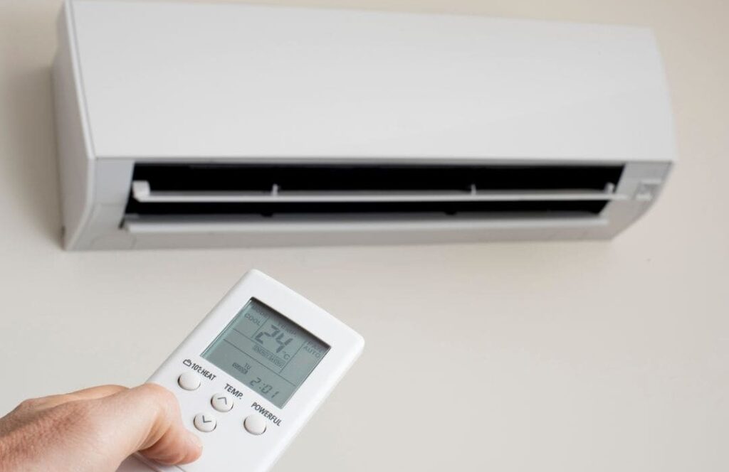 Ý nghĩa các ký hiệu trên remote máy lạnh Alaska