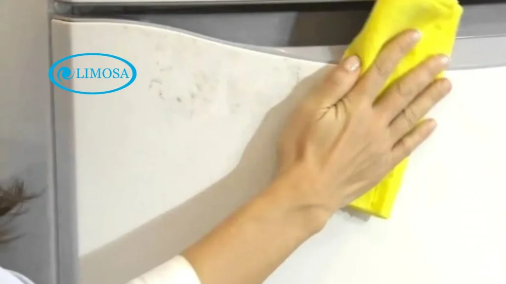 Cách Xử Lý Vết Keo Cứng Đầu Lâu Ngày