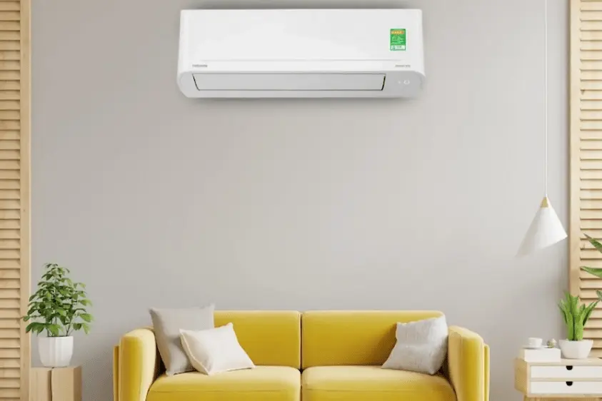 Motor quạt dàn nóng hoặc bo mạch điều khiển bị hỏng