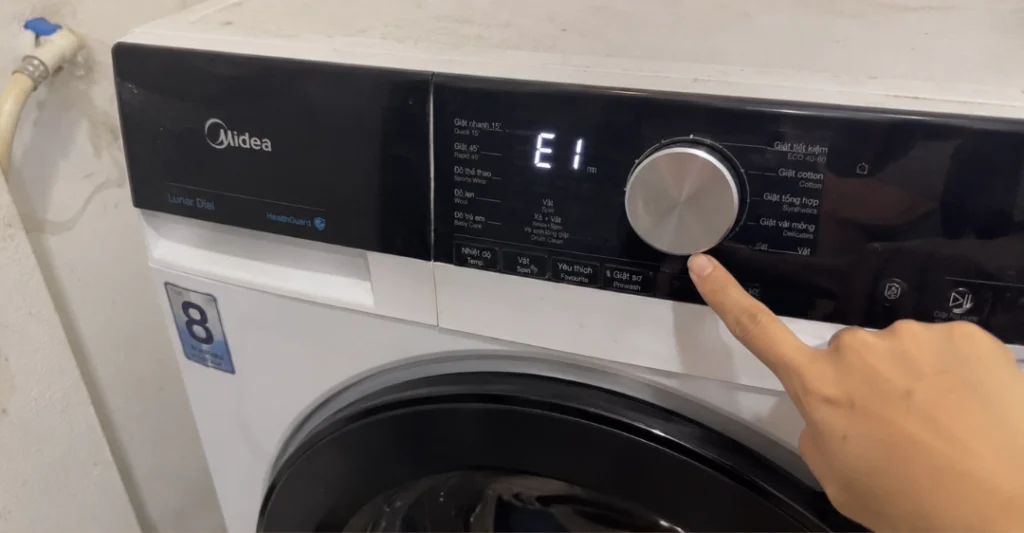 Lỗi E1 máy giặt Midea