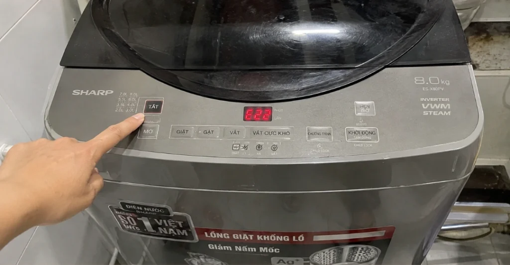 Máy giặt Sharp báo lỗi E22 do lỗi cảm biến hành trình