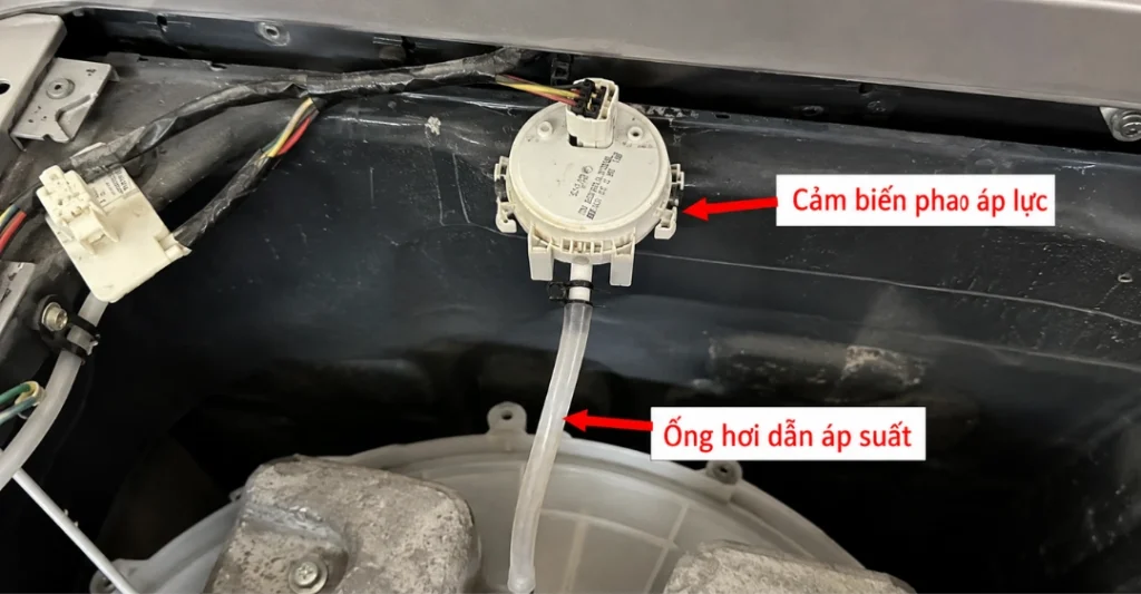 Kiểm tra ống hơi (ống phao áp lực)