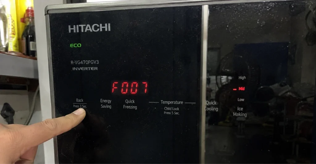 Mã lỗi F007 trên tủ lạnh Hitachi