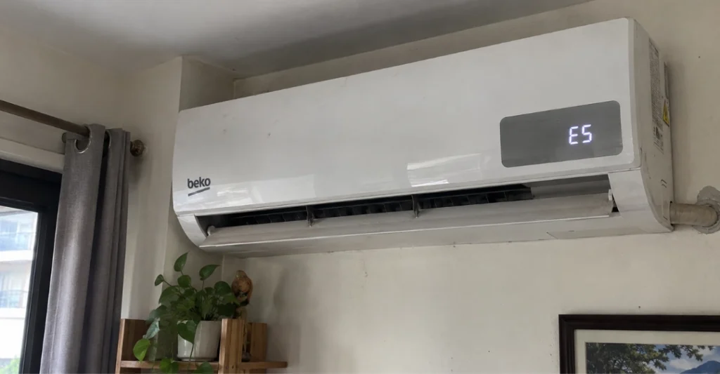 Dấu hiệu nhận biết máy lạnh Beko đang báo lỗi E5